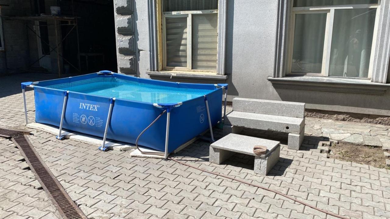 Dimm Отель Almatý Exterior foto